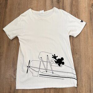 i.t loves Mickey Silhoutte Airplaine Tee Shirt Minimalist Disney Unisex